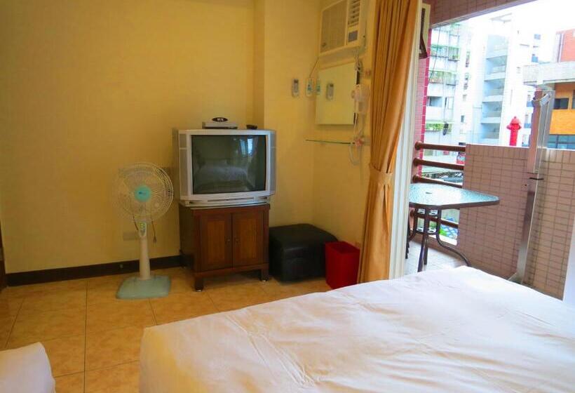 اتاق استاندارد چهار تخته, Ez Stay Juifen