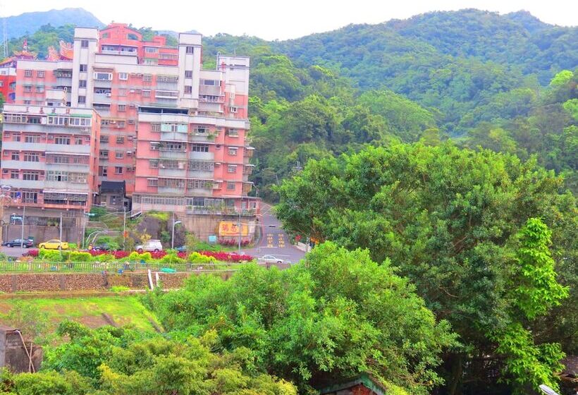 اتاق استاندارد, Ez Stay Juifen