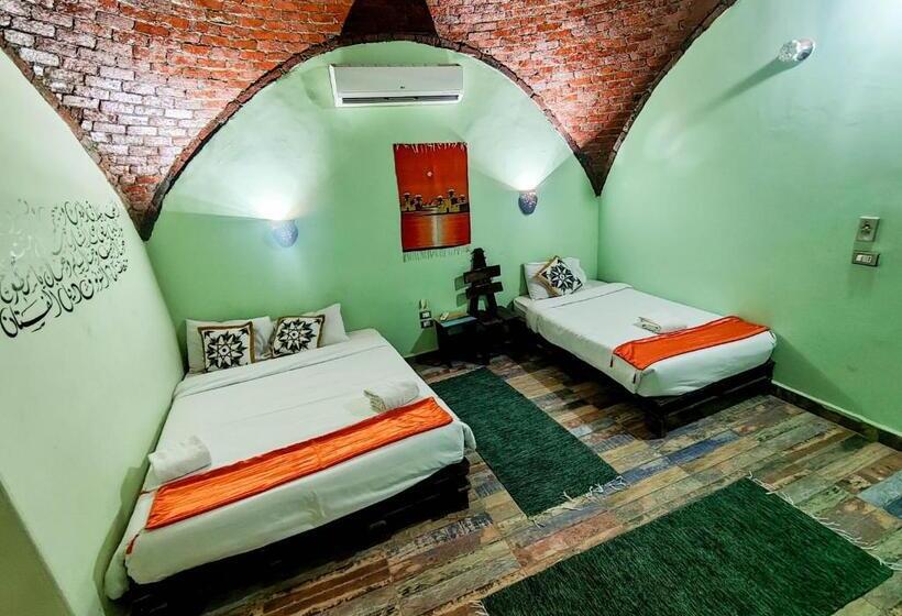 اتاق لوکس سه تخته, Nubian Dream