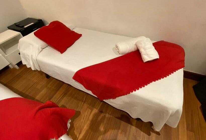 غرفة قياسية, Pensión Koxka Bi