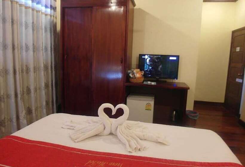 غرفة قياسية, Soutikone Place House 2