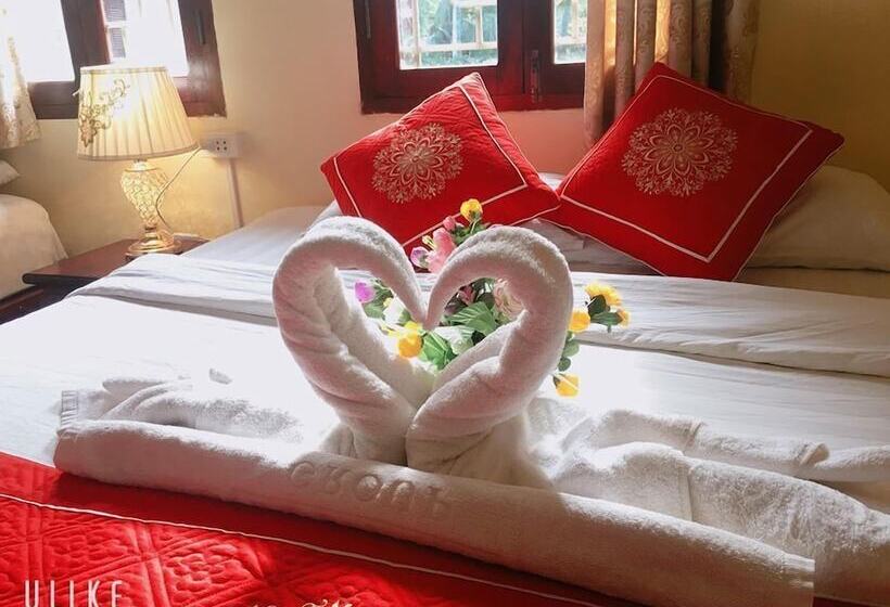 غرفة قياسية, Soutikone Place House 2