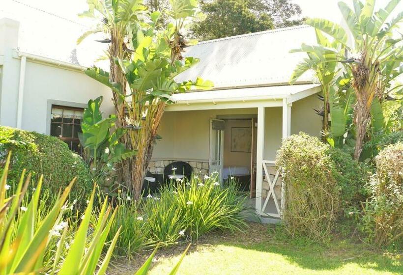 חדר דחוקס עם מיטת קינג, Swellendam Country Lodge  Guest House  B&b