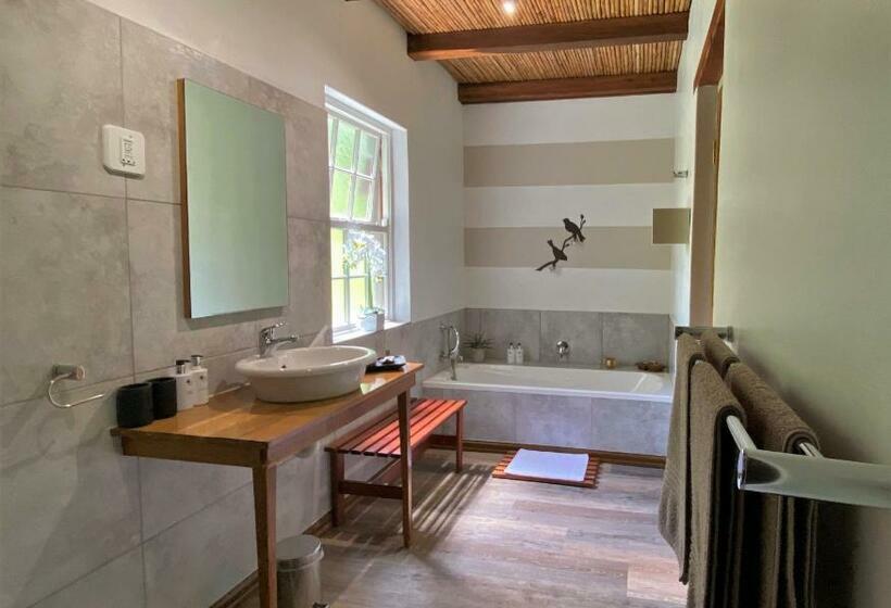 Номер Deluxe Кровать Кинг, Swellendam Country Lodge  Guest House  B&b