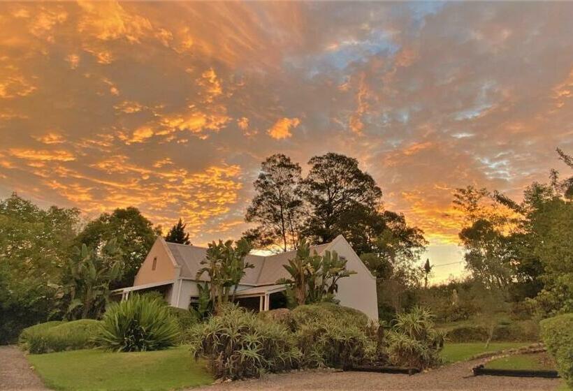 חדר דחוקס עם מיטת קינג, Swellendam Country Lodge  Guest House  B&b