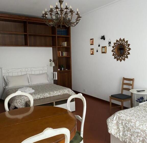 חדר סופריור לארבעה, Al Ponte Del Papa B&b