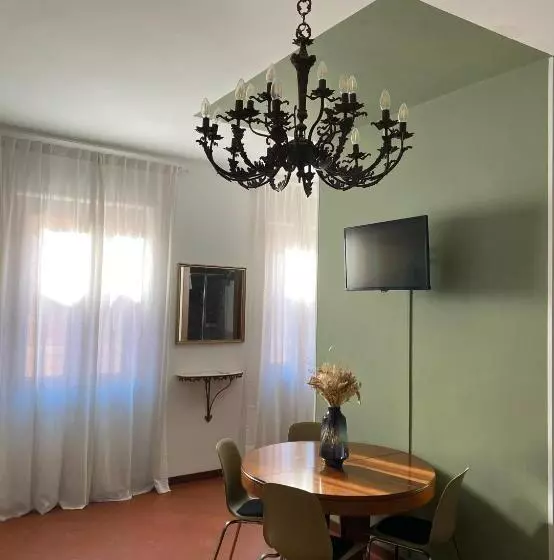 اتاق سوپریور چهار تخته, Al Ponte Del Papa B&b