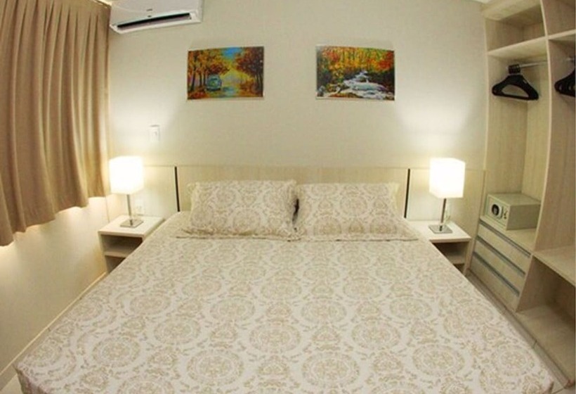 חדר סטנדרט לארבעה, Golden Dolphin Supreme Oficial