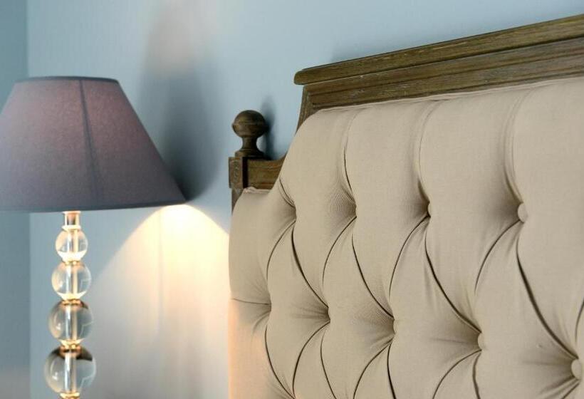 غرفة برستيج, Grand Hôtel Henri   Teritoria