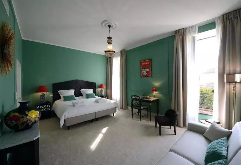 ジュニアスイート, Grand Hôtel Henri   Teritoria