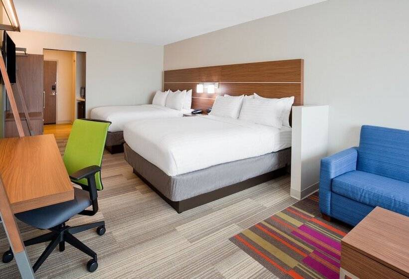 장애인을 위한 스위트, Holiday Inn Express And Suites Des Moines Downtown, An Ihg