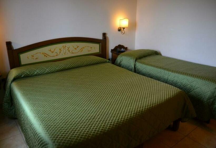 스탠다드 트리플 룸, Lusi