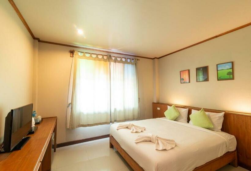 Номер Deluxe, Medio De Pai