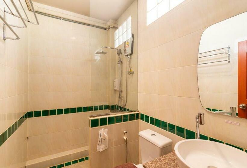 Номер Deluxe, Medio De Pai