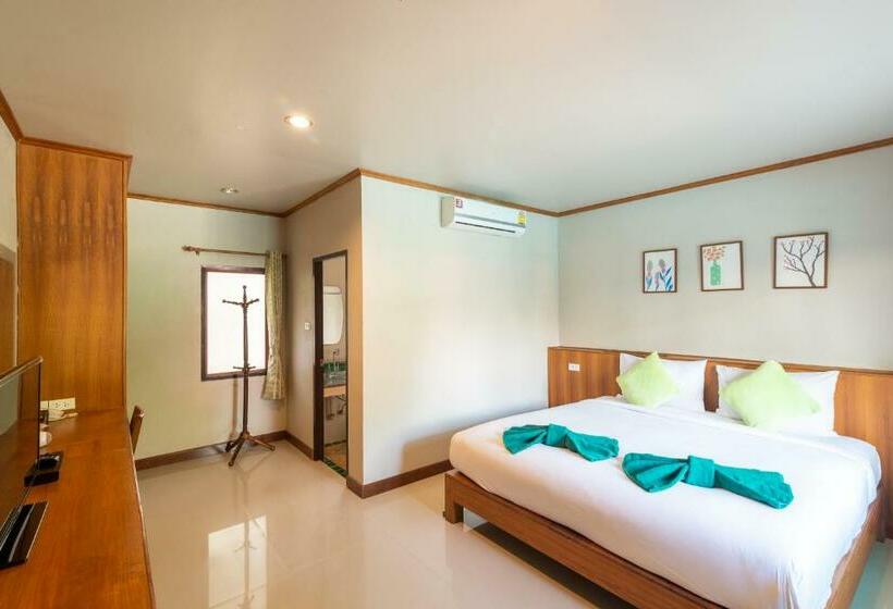 Номер Deluxe Вид на Бассейн, Medio De Pai