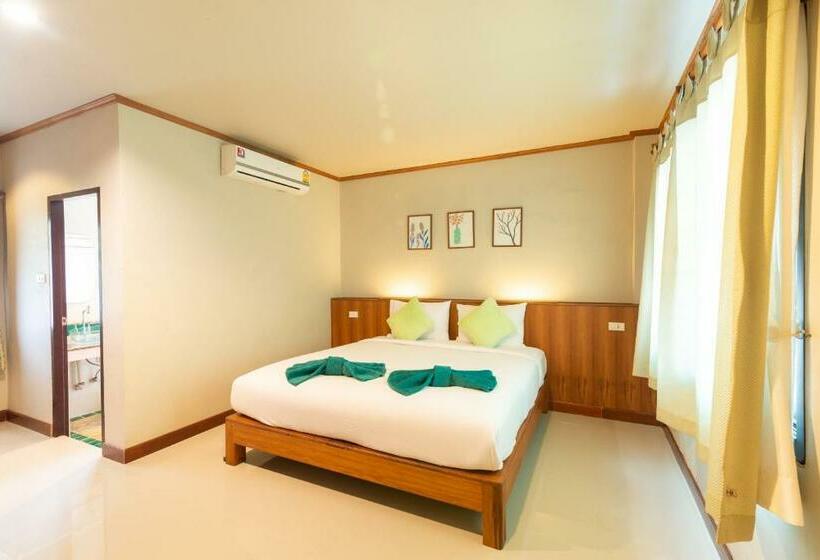 Номер Deluxe Вид на Бассейн, Medio De Pai