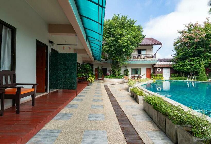 Номер Deluxe Вид на Бассейн, Medio De Pai