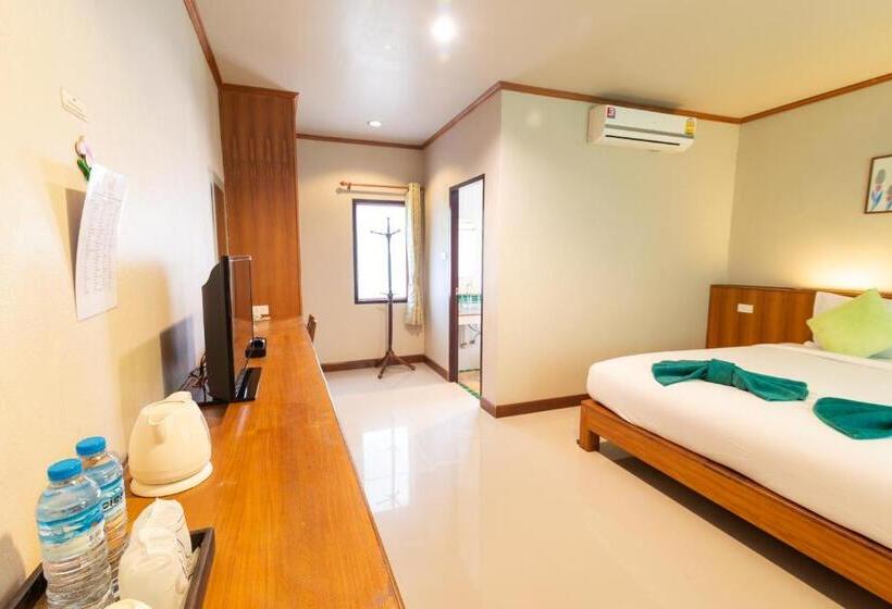 Номер Deluxe Вид на Бассейн, Medio De Pai