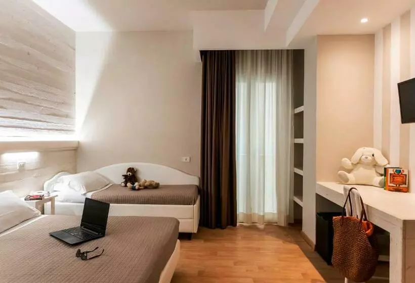 Standard Quadruple Room