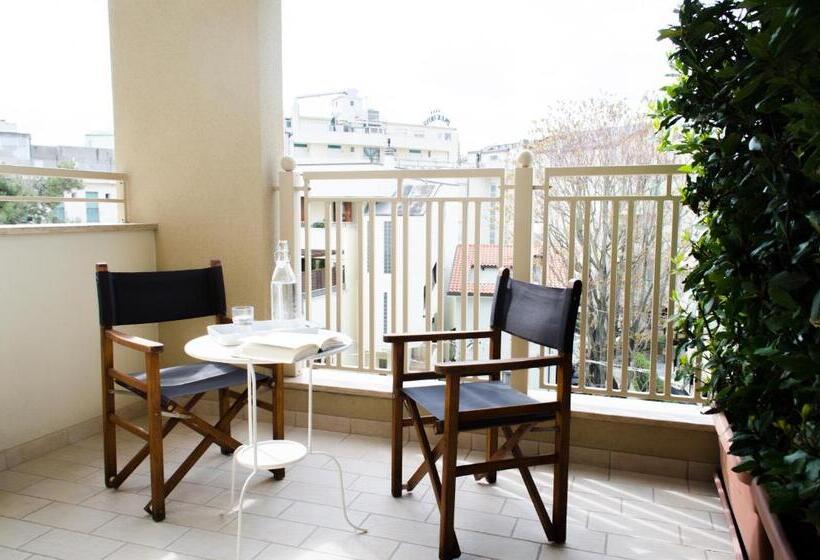 غرفة ديلوكس عائلية, Mona Lisa