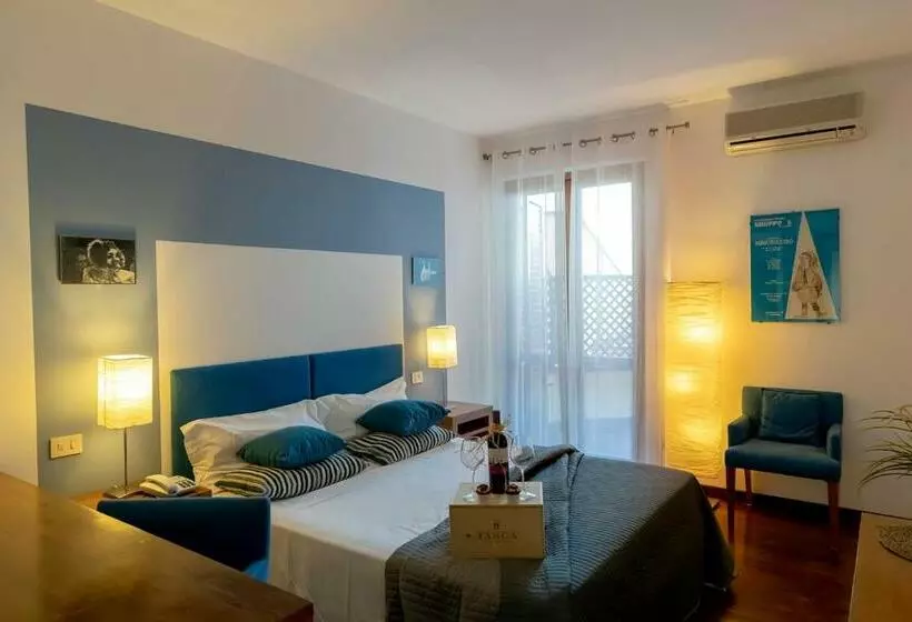 Standard Interior Room, Pocho