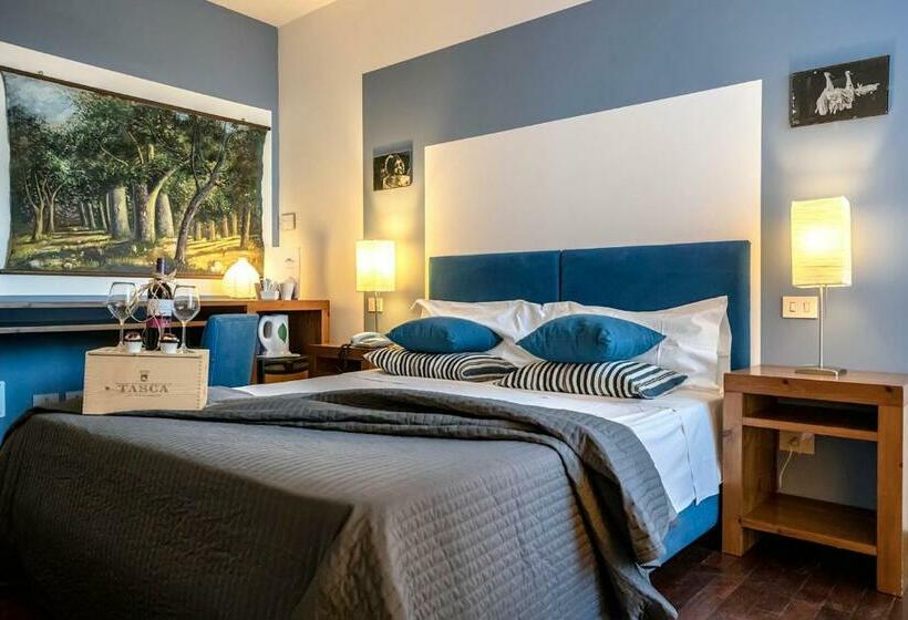 スタンダードインサイドビュールーム, Pocho