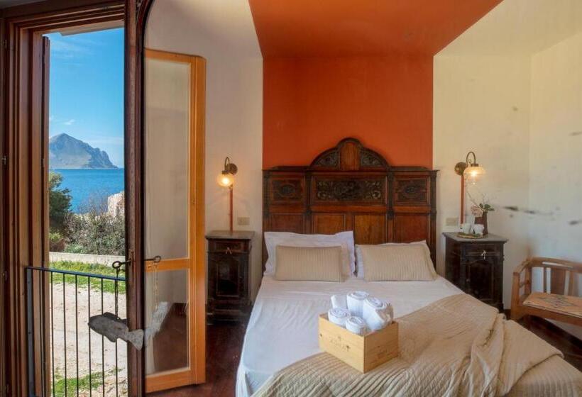 海の見えるスーペリアファミリールーム, Pocho