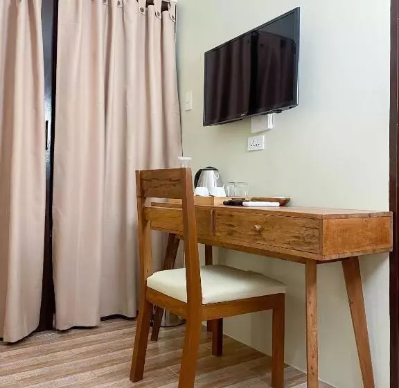 バルコニー付きデラックスルーム, Serene La Playa Boracay