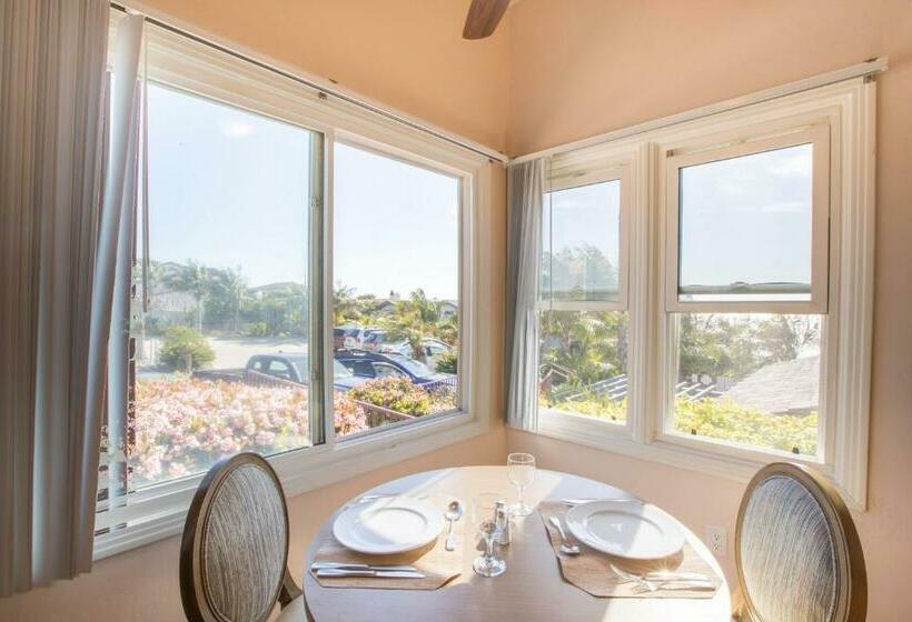 إستوديو قياسى, Wave Crest Resort