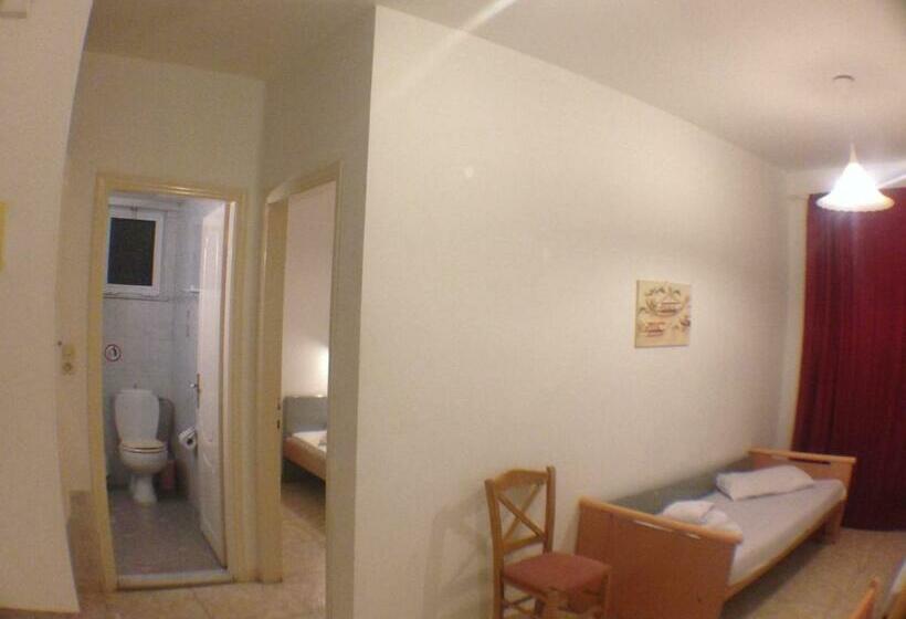 コンフォートワンルーム, Manine Apartments