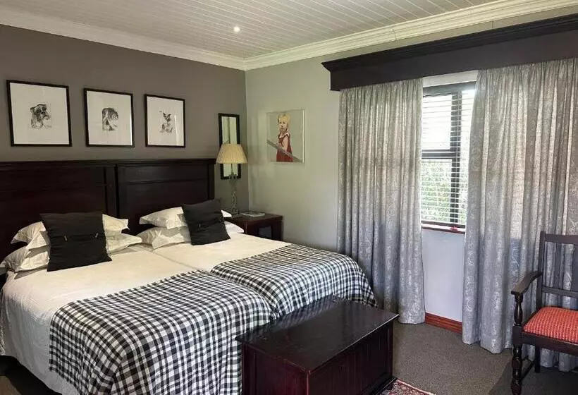 クラシックルーム, The Crown Guest House