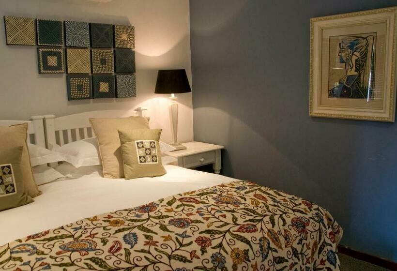 غرفة ديلوكس, The Crown Guest House