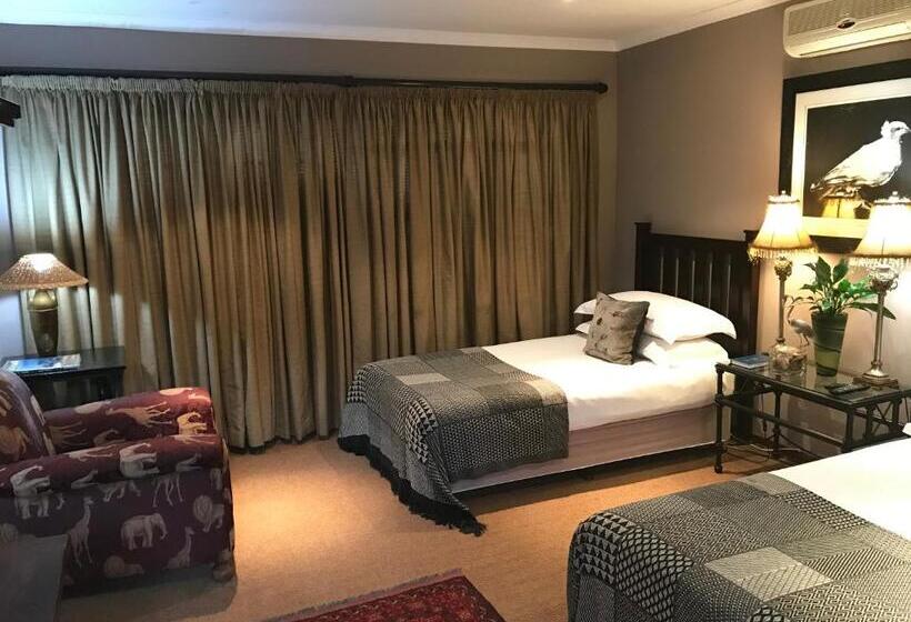 غرفة قياسية مطلّة علي الحديقة, The Crown Guest House