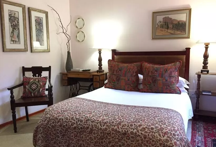 デラックスルーム, The Crown Guest House