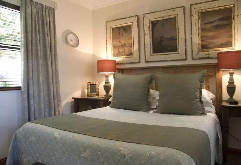 デラックスルーム, The Crown Guest House