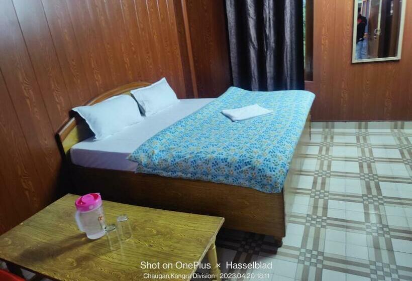 Номер Economy, Birs & Cottages