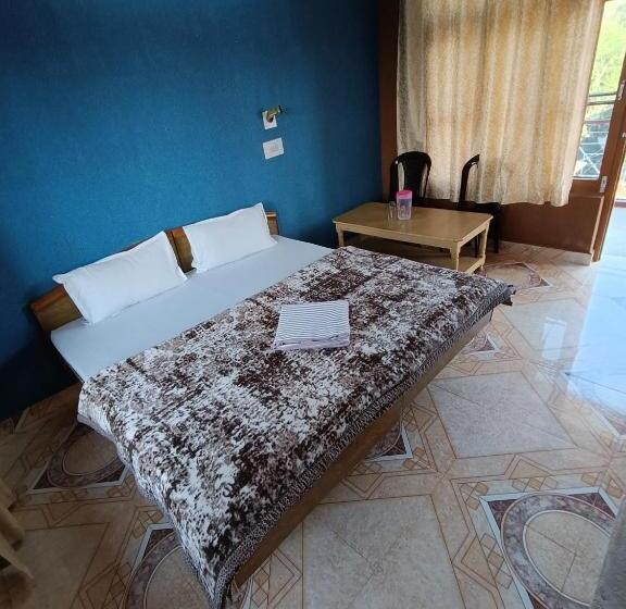 Номер Стандарт Вид на Горы, Birs & Cottages