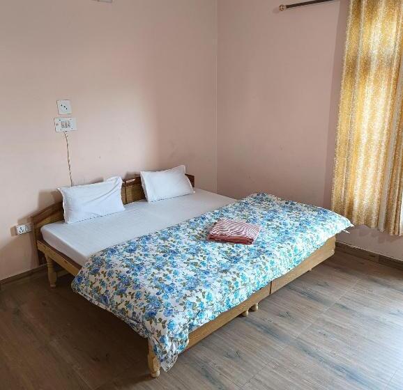 Номер Economy, Birs & Cottages