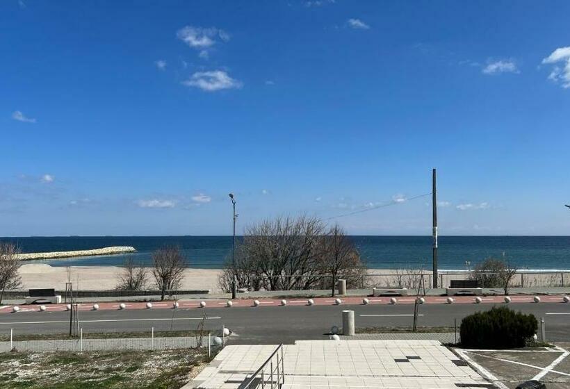 带海景的标准房, Splendid