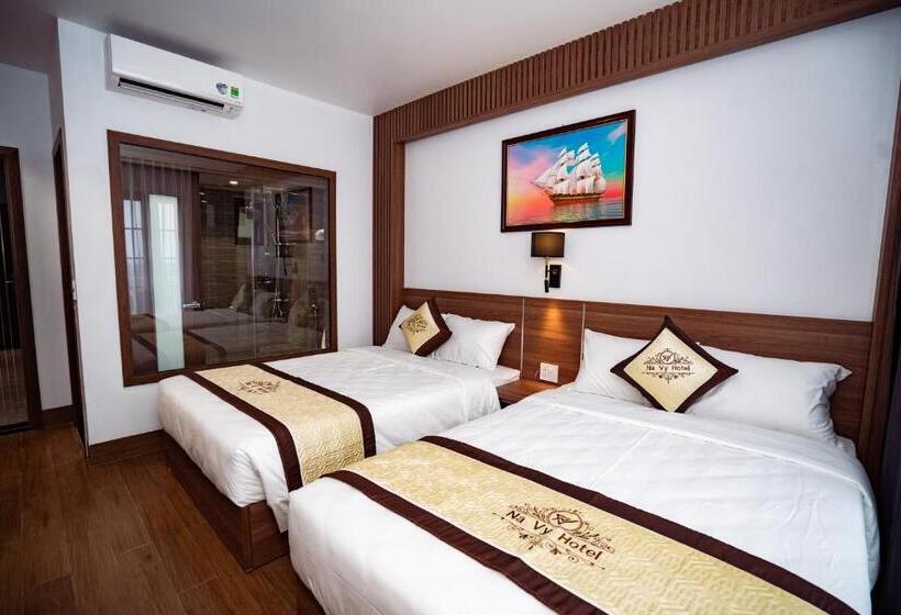 اتاق استاندارد با بالکن, Navy Hotel Ha Long