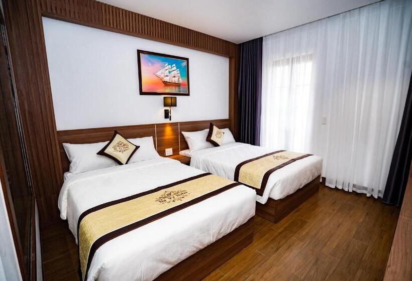 اتاق استاندارد با بالکن, Navy Hotel Ha Long