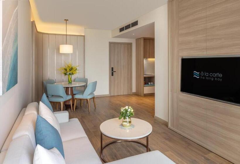 آپارتمان 2 خوابه, A La Carte Ha Long Bay Residence