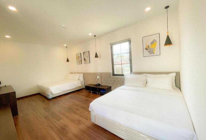 اتاق لوکس چهار تخته, Camellia Villa