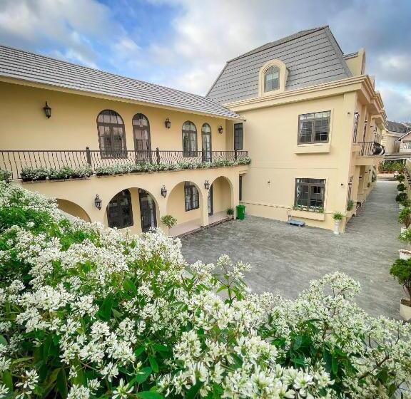 اتاق سوپریور, Camellia Villa