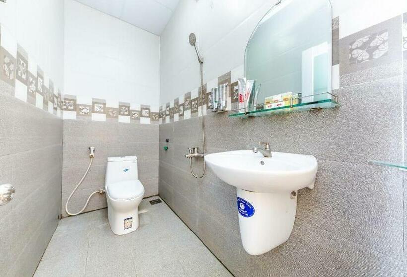 غرفة ديلوكس, Hải Phát