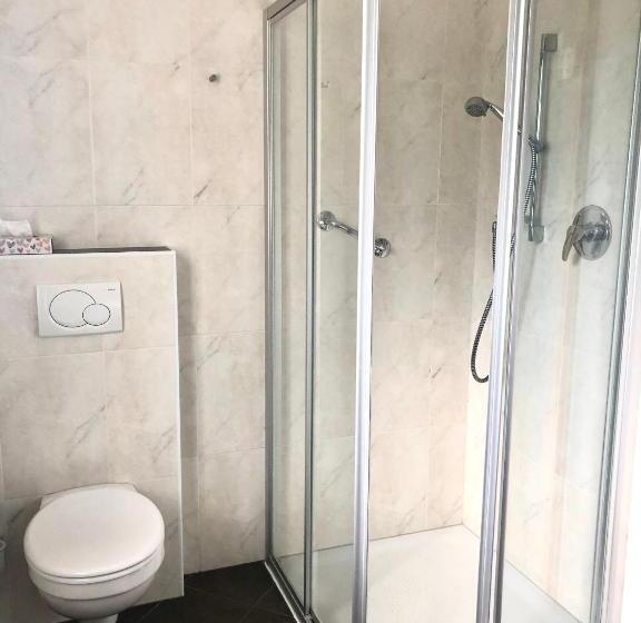 디럭스 룸, Garni Kleefeld