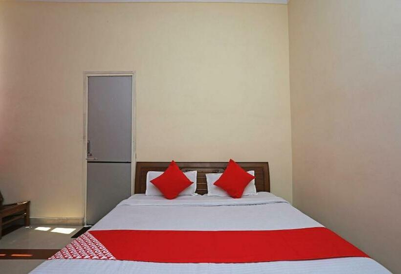 Трехместный Номер Классика, Oyo Townhouse 918 Mehak Garden