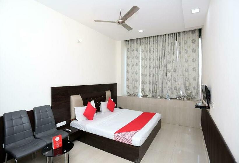 Трехместный Номер Классика, Oyo Townhouse 918 Mehak Garden