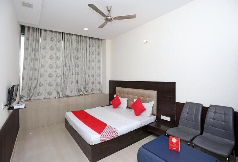 Трехместный Номер Классика, Oyo Townhouse 918 Mehak Garden