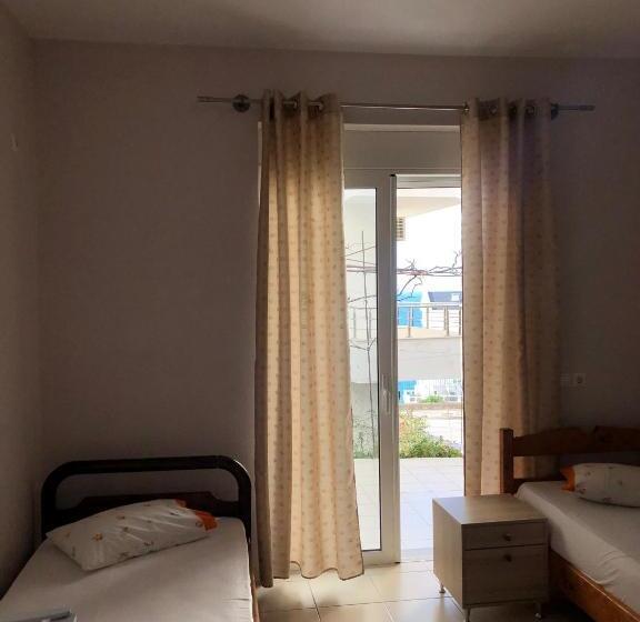 إستوديو قياسى, Vila Lemon Tree